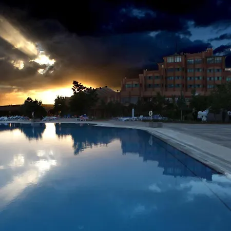 Отель Patalya Lakeside 4*
